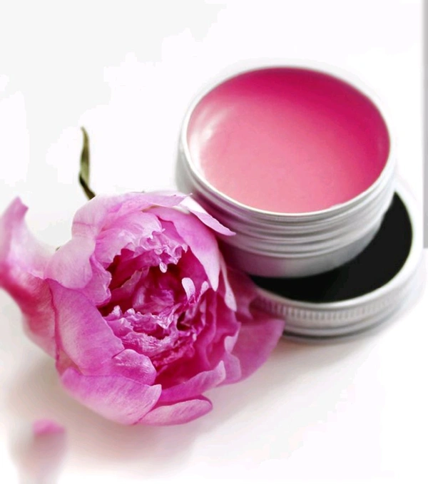 Frumos Organic Herbal Lip Balm