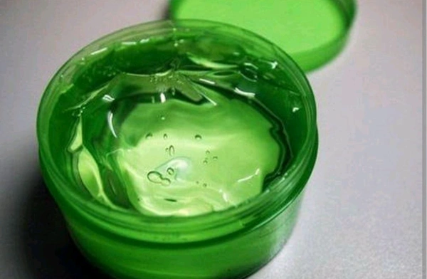 Frumos Organic Cucumber Aloevera Gel Alternate View